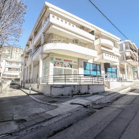 Grand Meteora Central Luxury Apartment Kalambaka Exterior photo