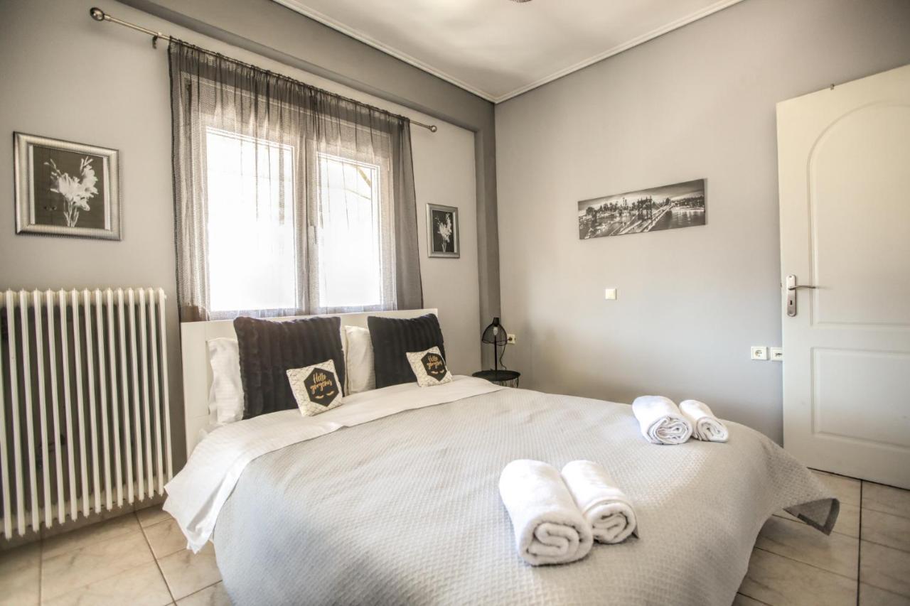 Grand Meteora Central Luxury Apartment Kalambaka Exterior photo